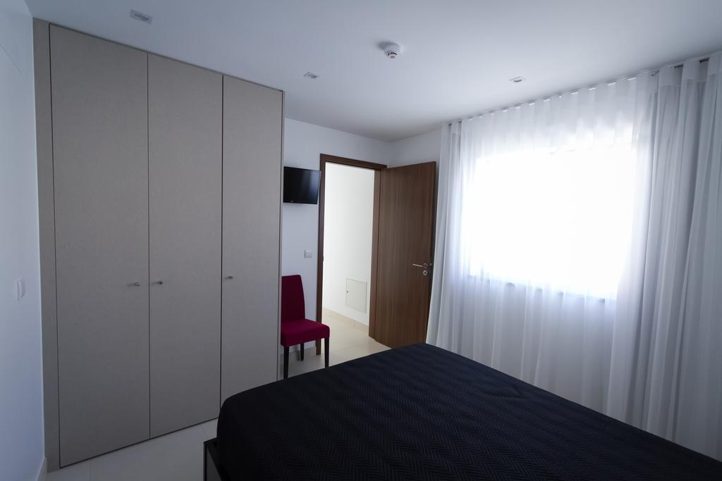 Peralux Hotel ภายนอก รูปภาพ