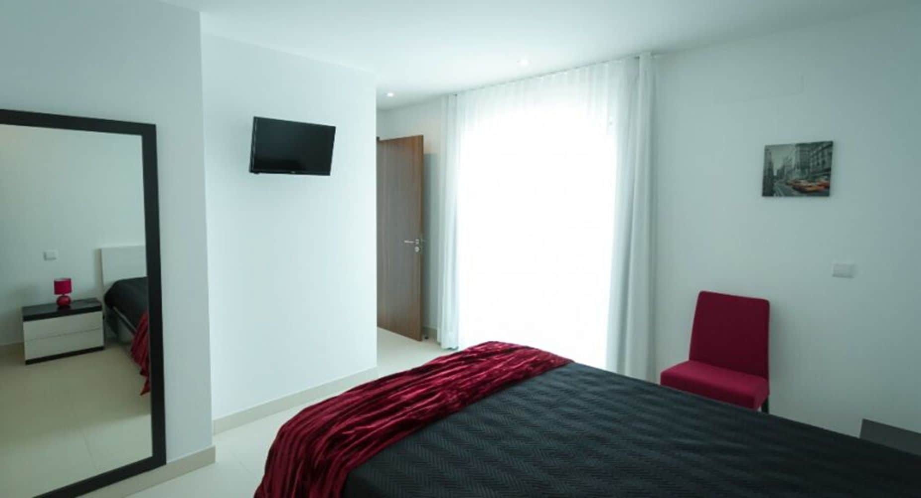 Peralux Hotel ภายนอก รูปภาพ